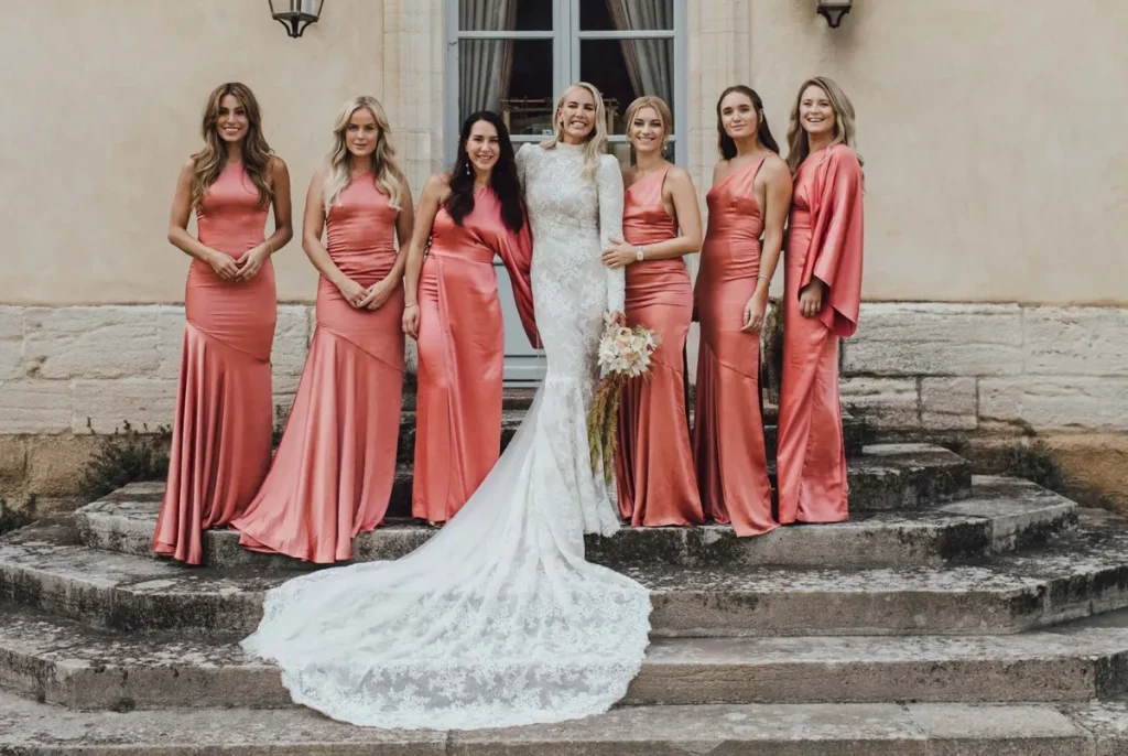 Var hittar man klänning till bröllop?